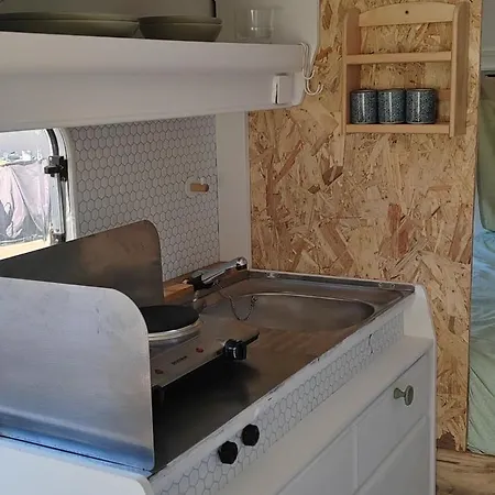 Caravane Boheme Equipee Glamping Jardin Campsite Bayonne