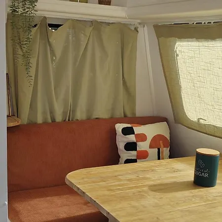 Caravane Boheme Equipee Glamping Jardin *