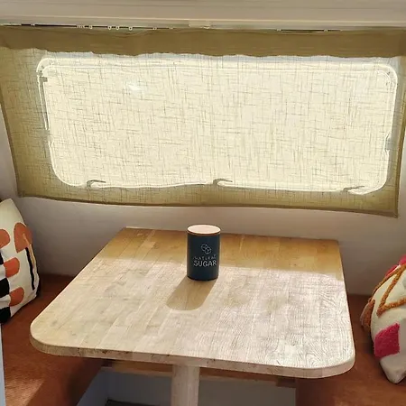 Kemping Caravane Boheme Equipee Glamping Jardin *